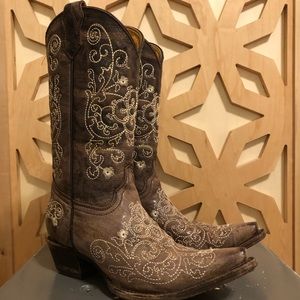 Girls western Corral Boots embroidered Sz 4.5